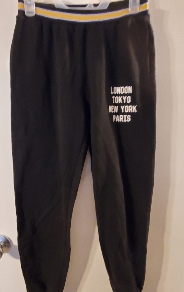 Black sweat pants